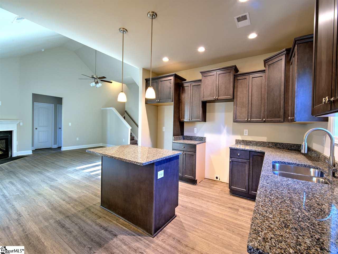 125 Scalybark Road Greenville, SC 29617 - Photo 13 of 21