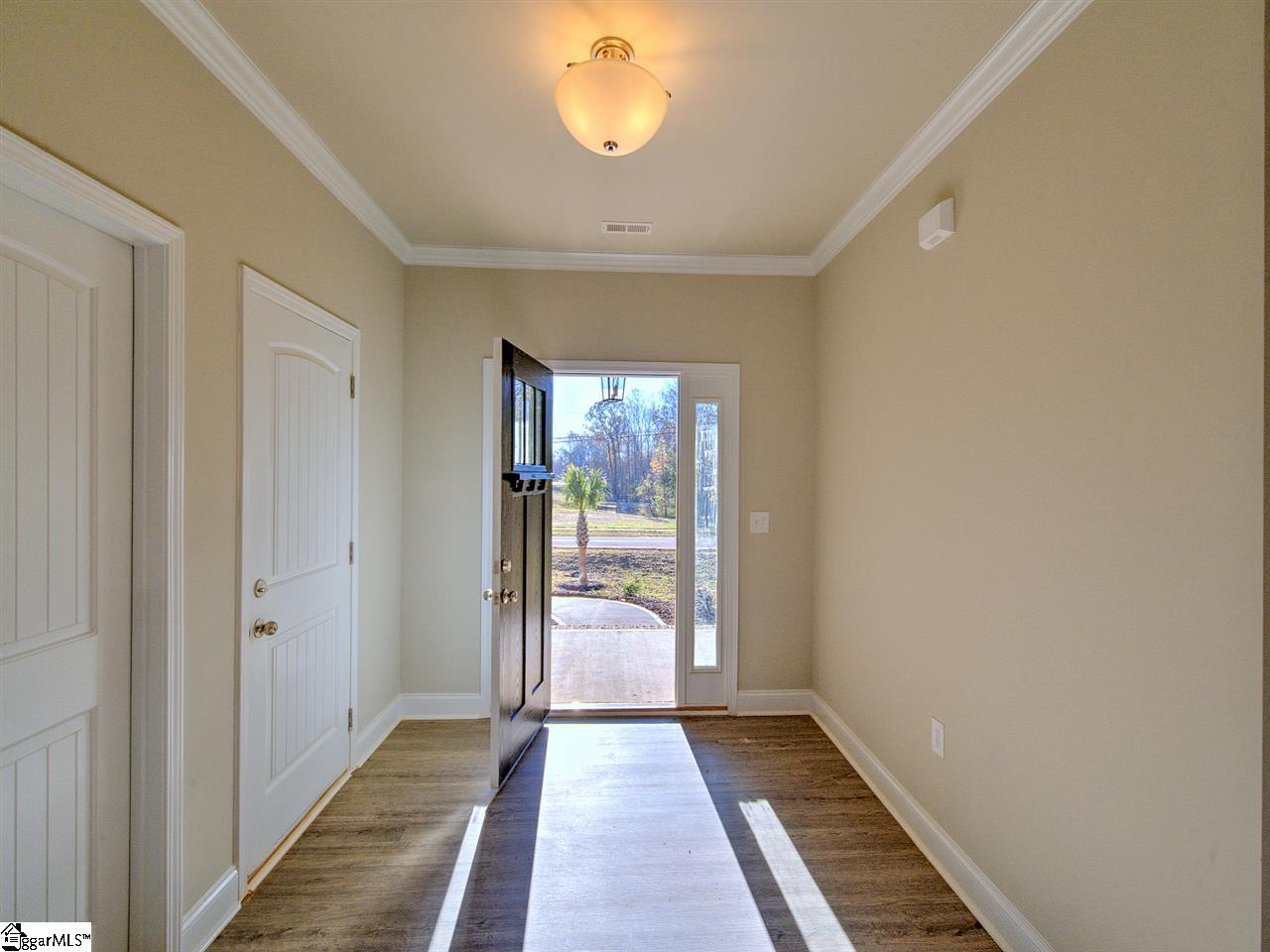 125 Scalybark Road Greenville, SC 29617 - Photo 4 of 21