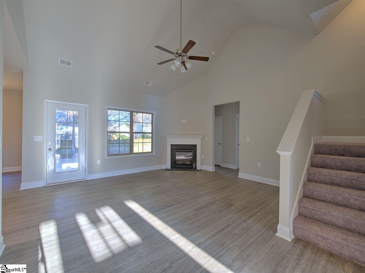 125 Scalybark Road Greenville, SC 29617 - Photo 8 of 21