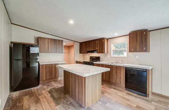 $225,000 | 14342 Forest Circle, Montgomery, TX 77356