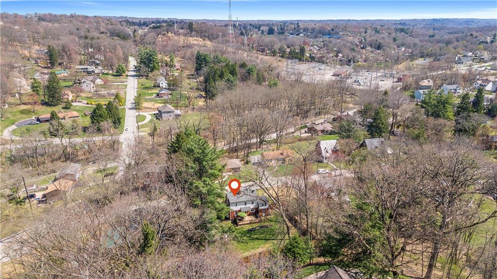 106 Sycamore Drive Pittsburgh, PA 15237 - Photo 38 of 41 an aerial view of houses with yard and mountain view