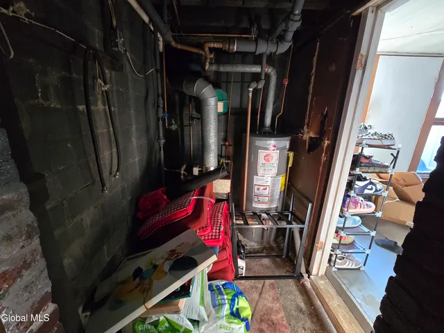 $115,000 | 38 Sloan Street, Albany, NY 12202