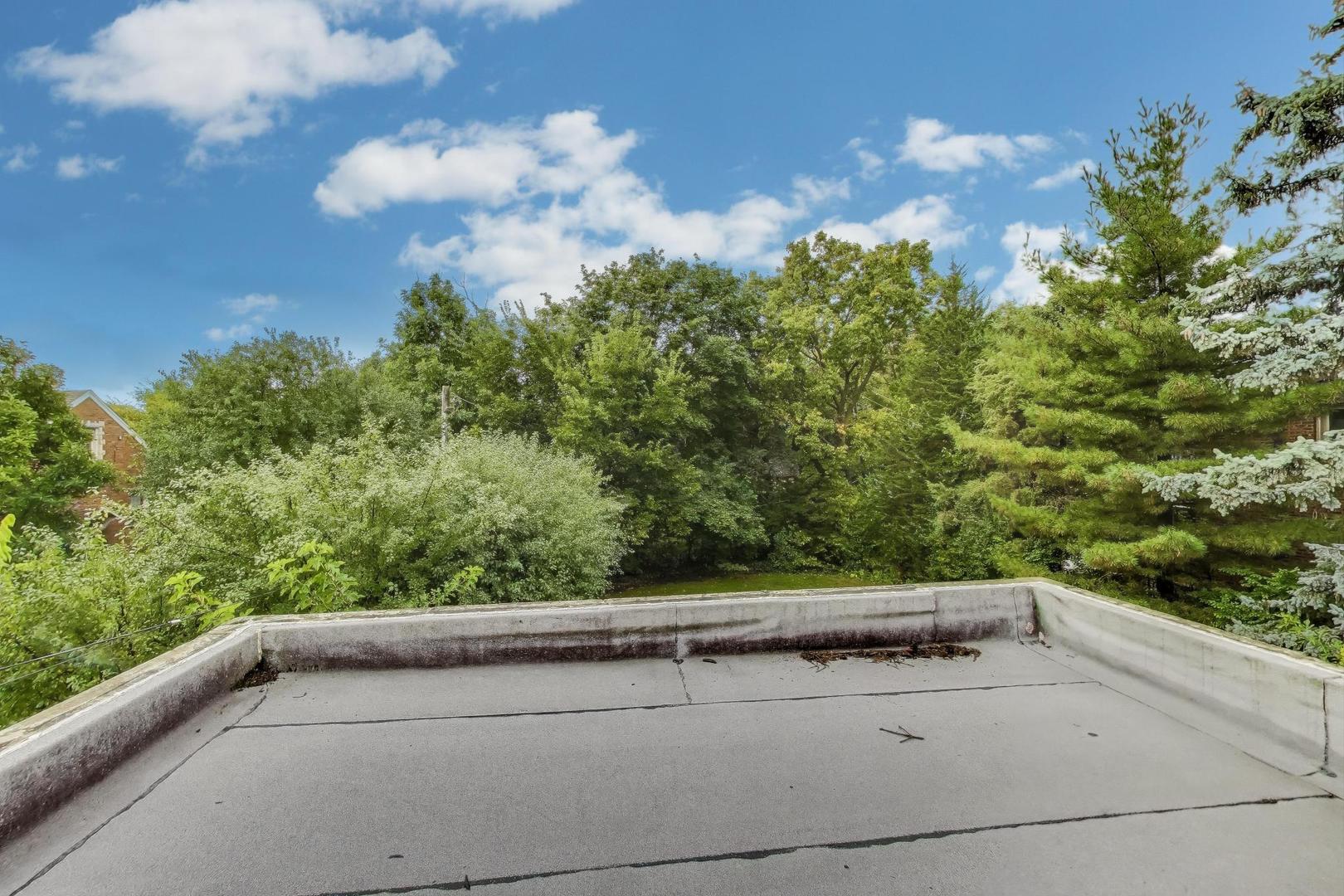601 Selborne Road Riverside, IL 60546 - Photo 27 of 56