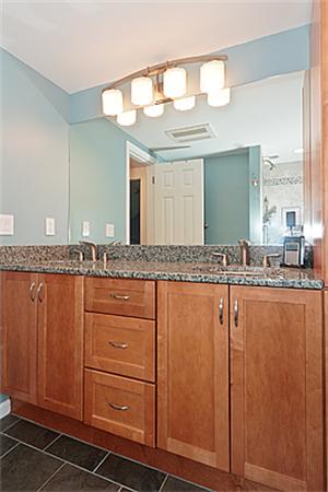 32 Mayflower Road Woburn, MA 01801 - Photo 22 of 30 Gallery Image 22