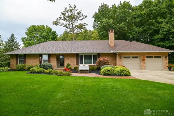 $624,900 | 9072 Stillwater Drive, Bradford, OH 45308