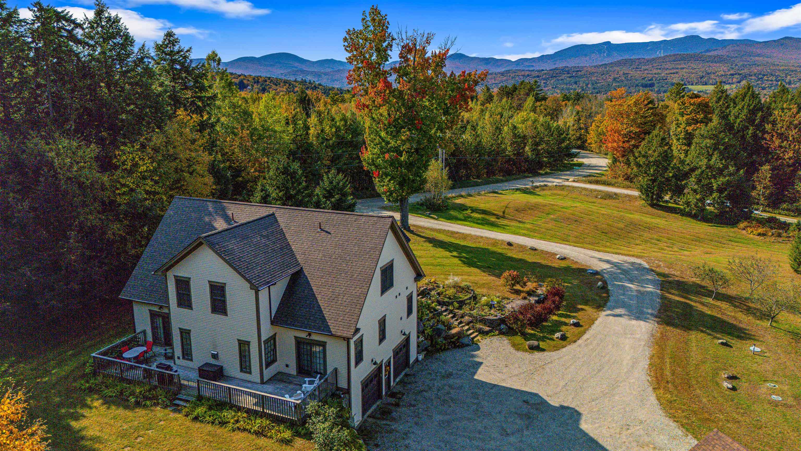577 Elmore Mountain Road Stowe, VT 05672 - Photo 4 of 58