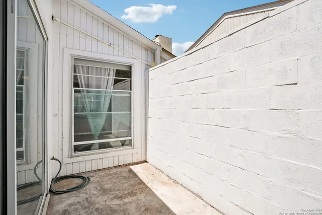 $239,950 | 13823 Brays Forest, San Antonio, TX 78217