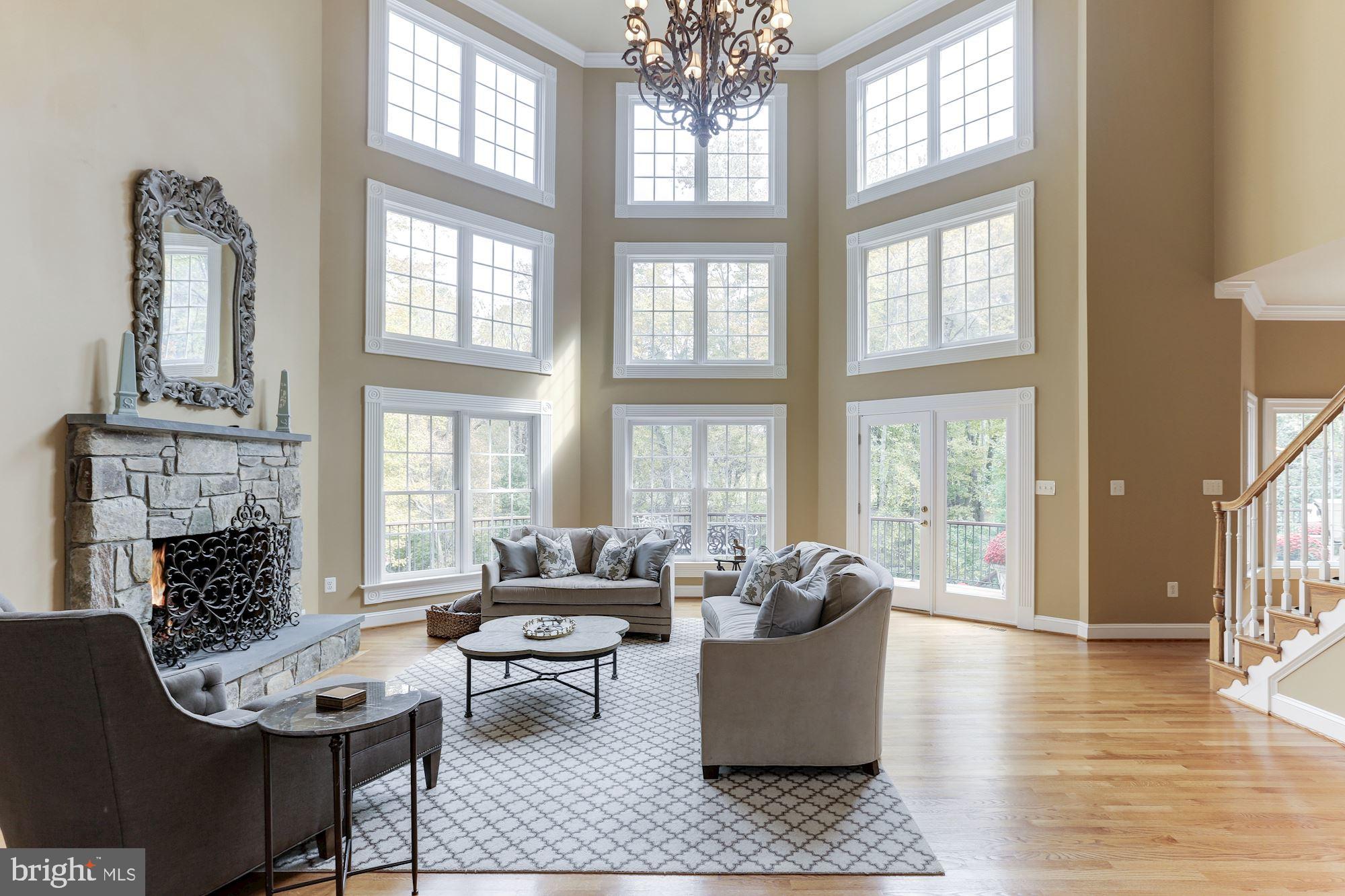 451 Walker Road Great Falls, VA 22066 - Photo 15 of 57 Gallery Image 15