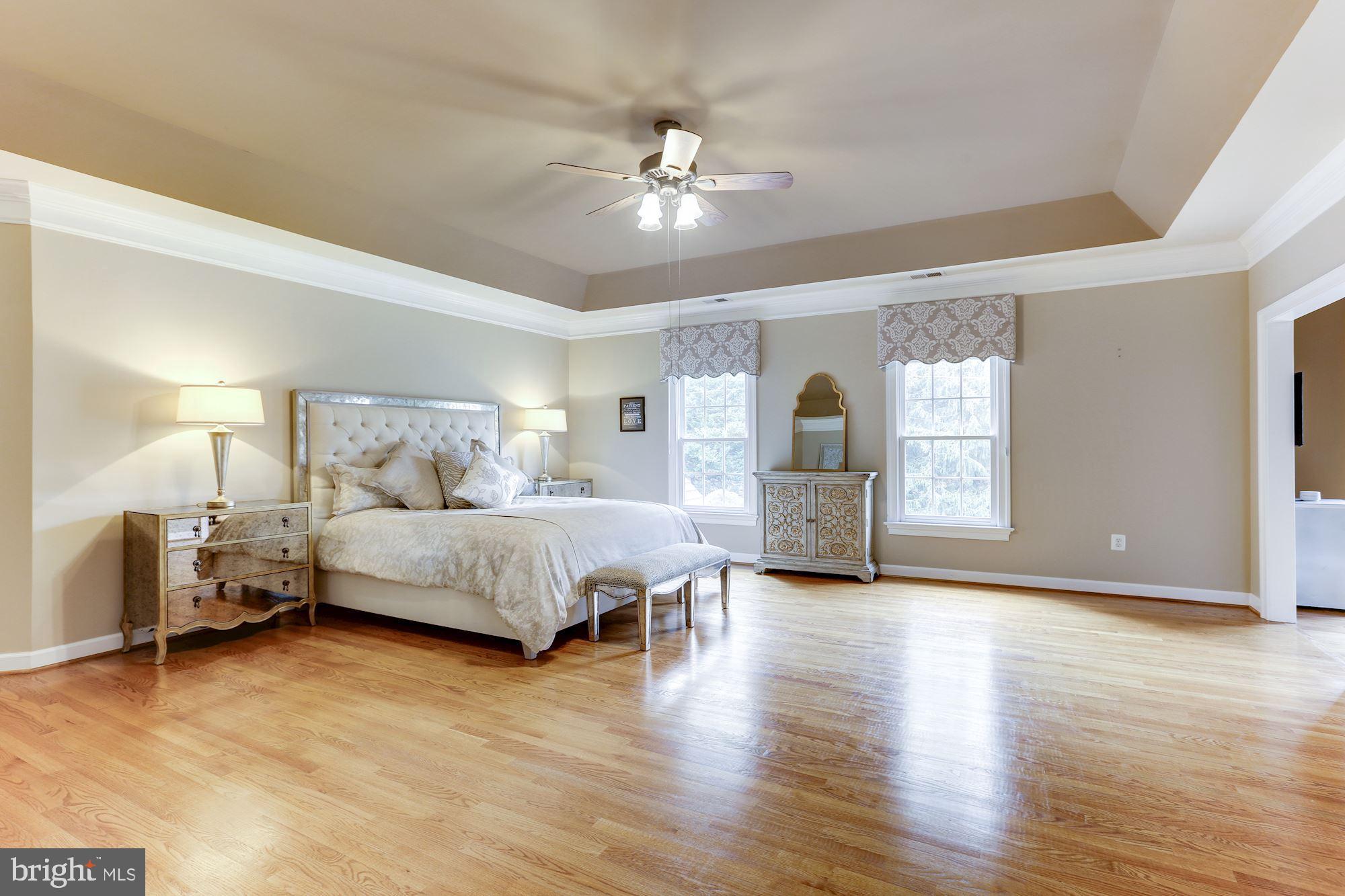 451 Walker Road Great Falls, VA 22066 - Photo 29 of 57 Gallery Image 29
