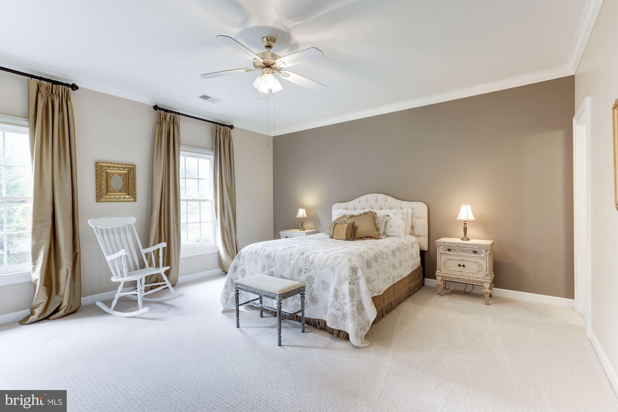 451 Walker Road Great Falls, VA 22066 - Photo 37 of 57 Gallery Image 37