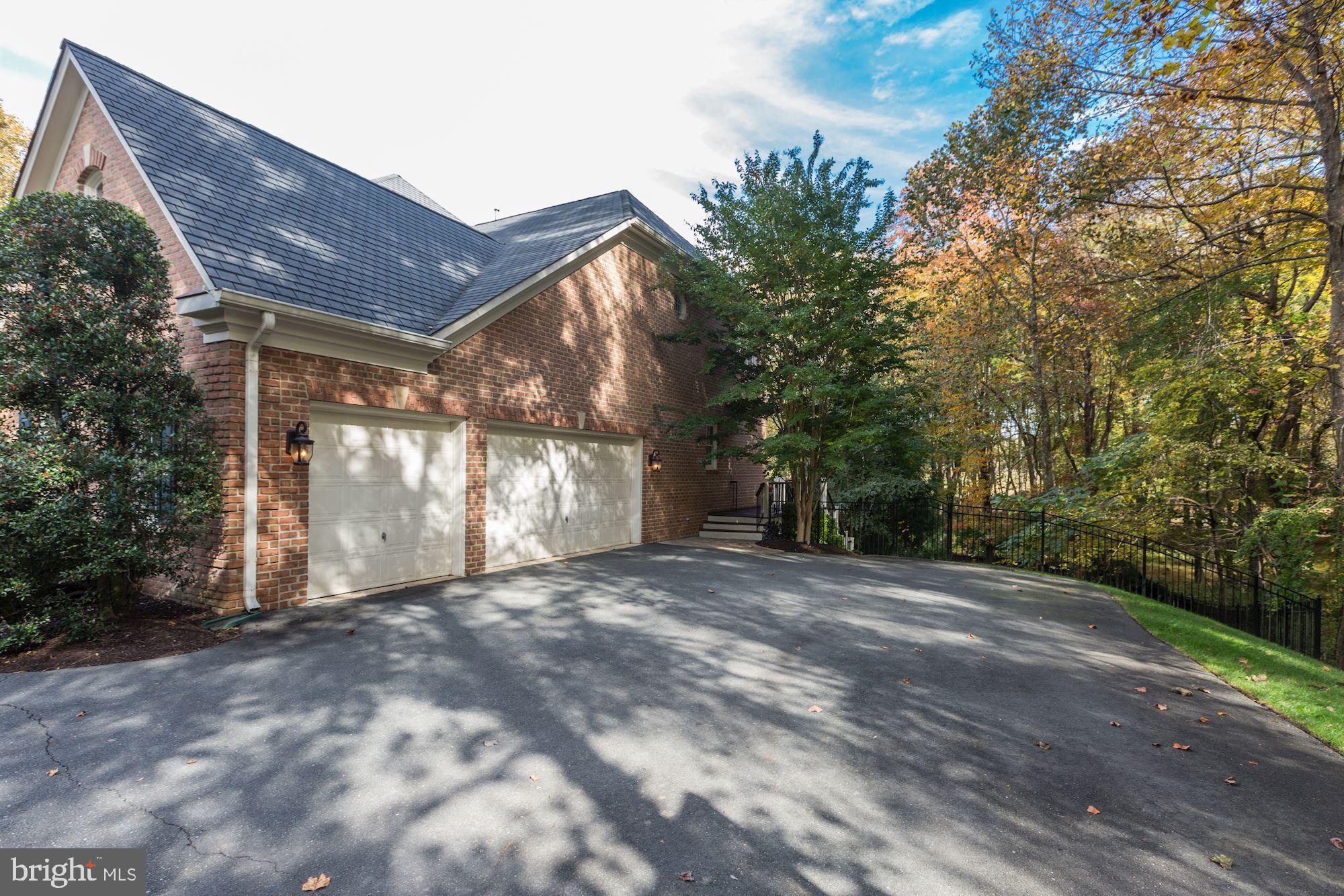 451 Walker Road Great Falls, VA 22066 - Photo 54 of 57 Gallery Image 54