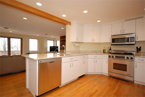 7 Lexington Avenue Lexington, MA 02421 - Photo 12 of 30