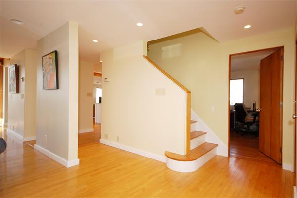 7 Lexington Avenue Lexington, MA 02421 - Photo 4 of 30