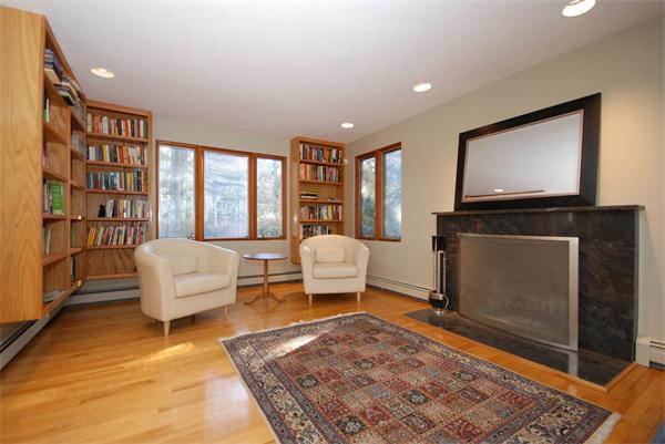 7 Lexington Avenue Lexington, MA 02421 - Photo 5 of 30