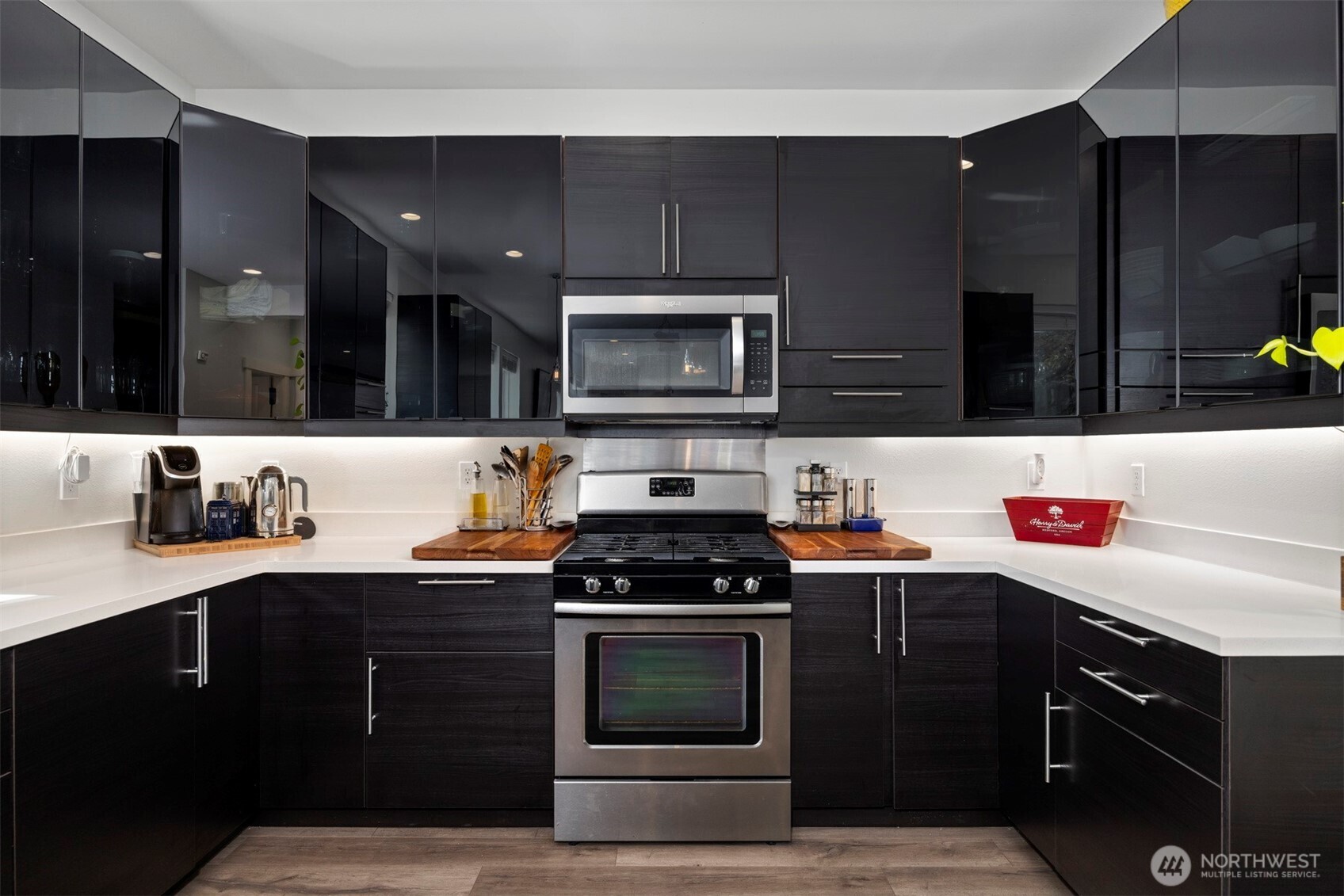 3241 West McLeod Road Bellingham, WA 98225 - Photo 18 of 40