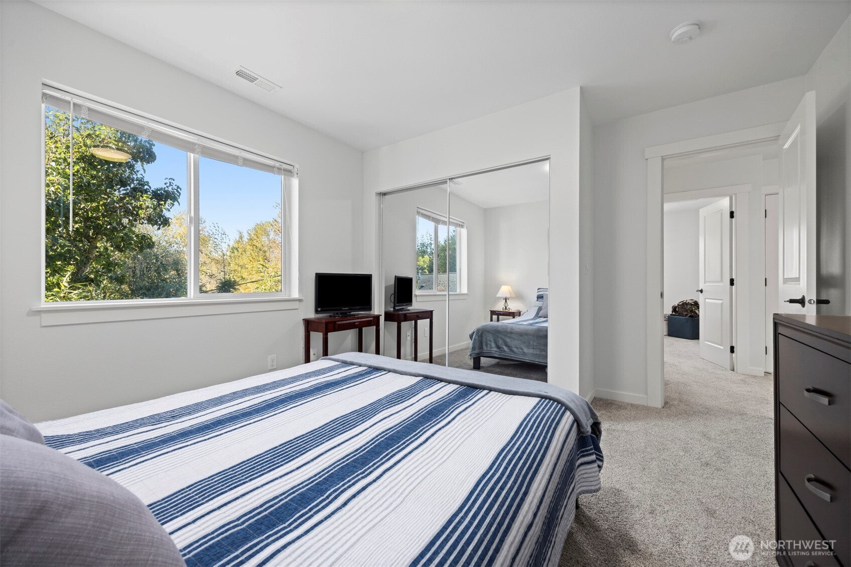 3241 West McLeod Road Bellingham, WA 98225 - Photo 33 of 40