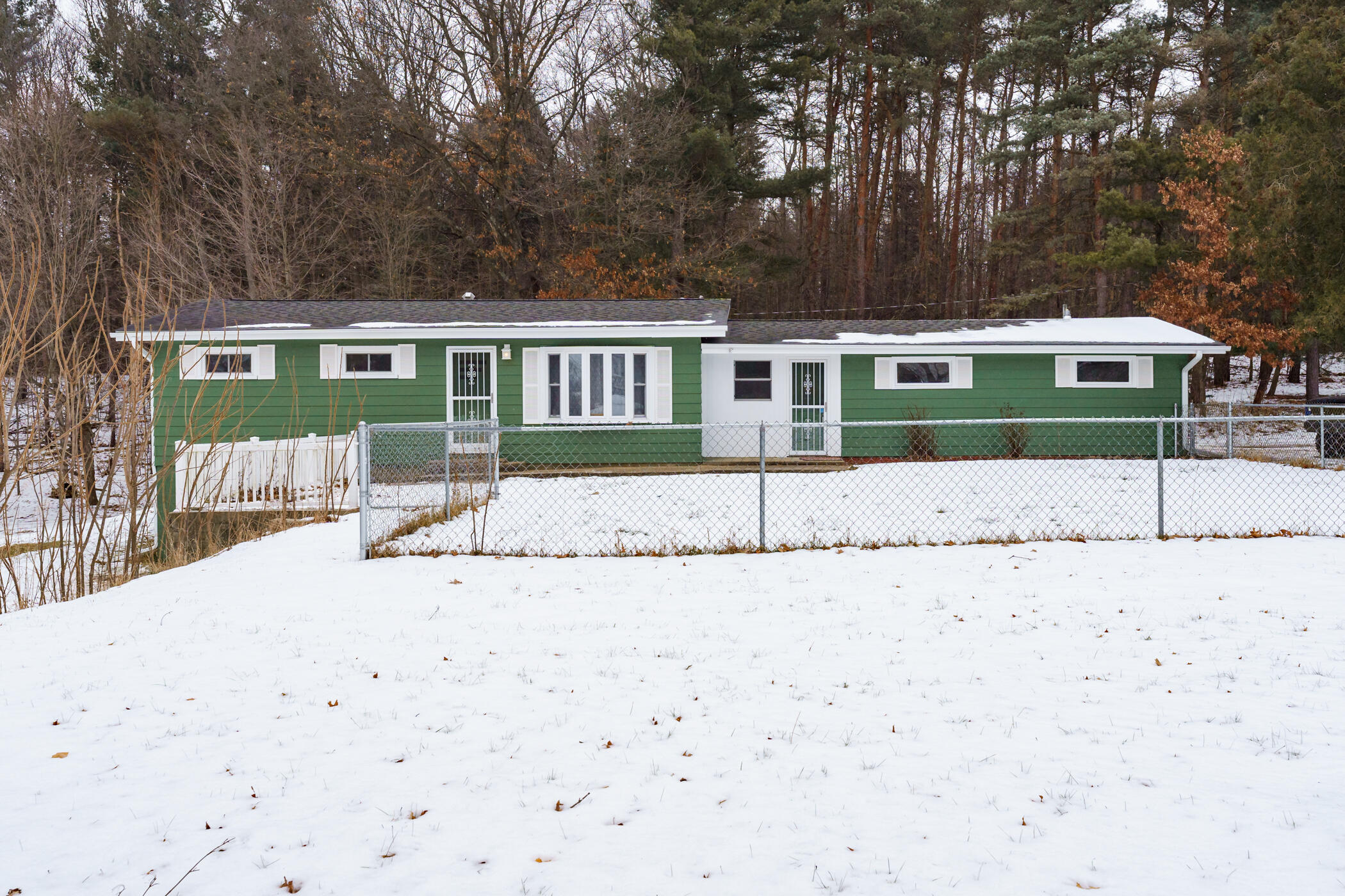 2463 Hamilton Road Battle Creek, MI 49017 - Photo 1 of 40 Hamilton_Rd_2463_BattleCreek_49017-40