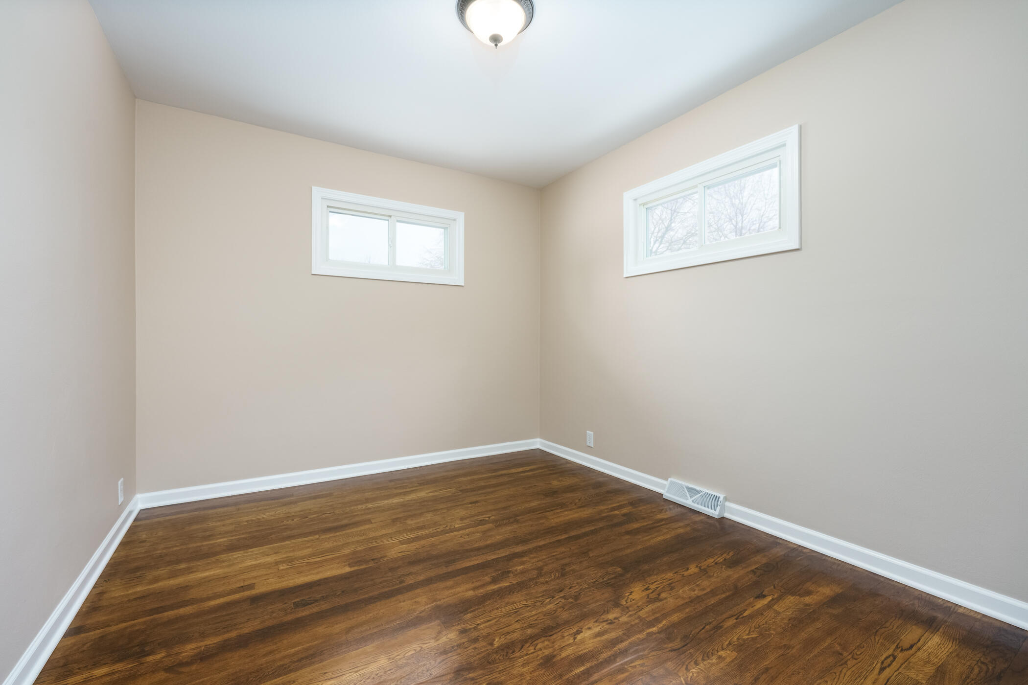 2463 Hamilton Road Battle Creek, MI 49017 - Photo 21 of 40 Hamilton_Rd_2463_BattleCreek_49017-20