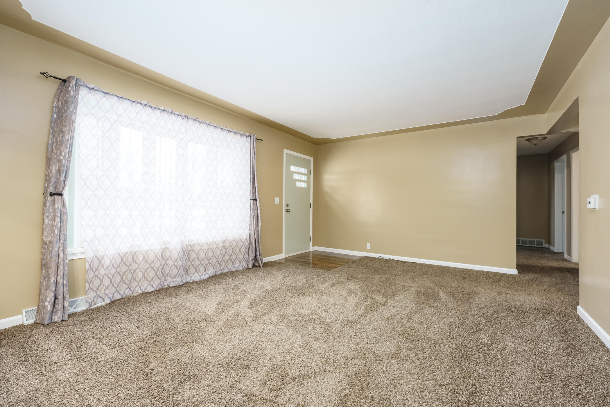 2463 Hamilton Road Battle Creek, MI 49017 - Photo 5 of 40 Hamilton_Rd_2463_BattleCreek_49017-4