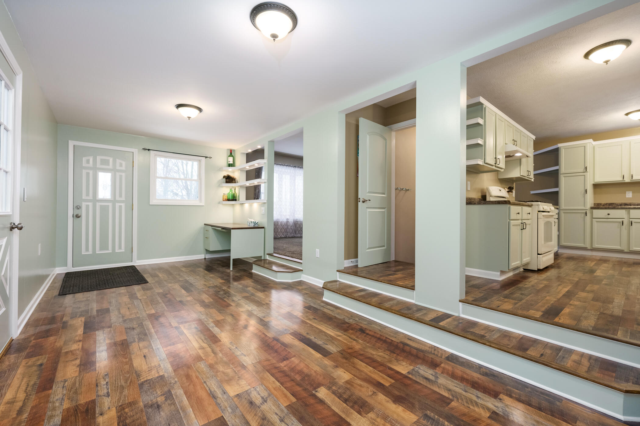 2463 Hamilton Road Battle Creek, MI 49017 - Photo 9 of 40 Hamilton_Rd_2463_BattleCreek_49017-8