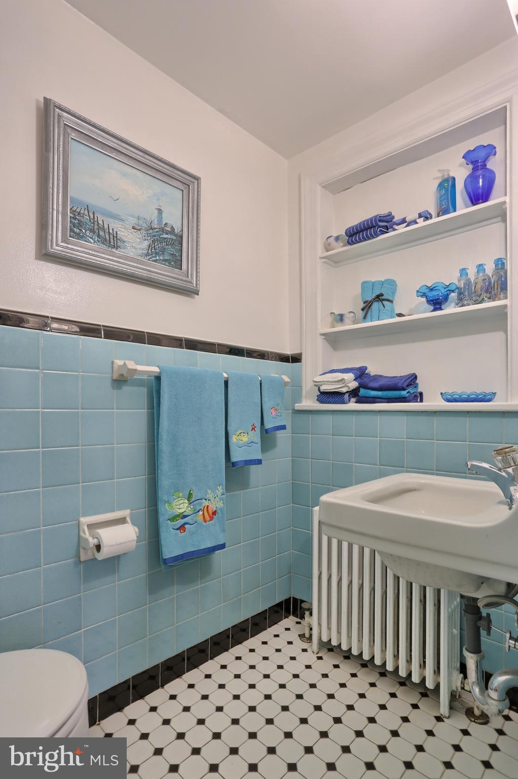 1001 Quentin Road Lebanon, PA 17042 - Photo 18 of 34 Half bath first floor