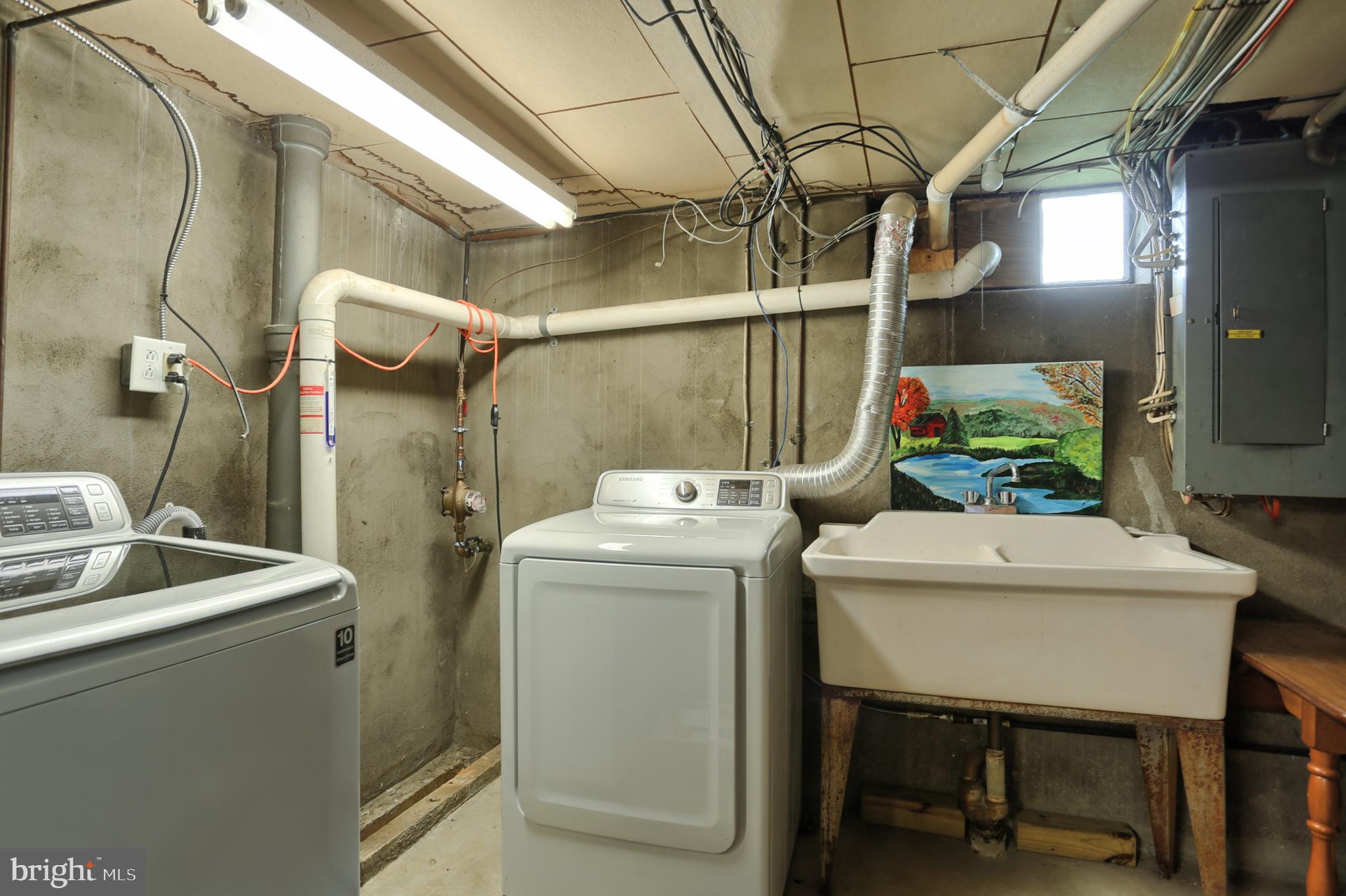 1001 Quentin Road Lebanon, PA 17042 - Photo 28 of 34 Laundry - lower level