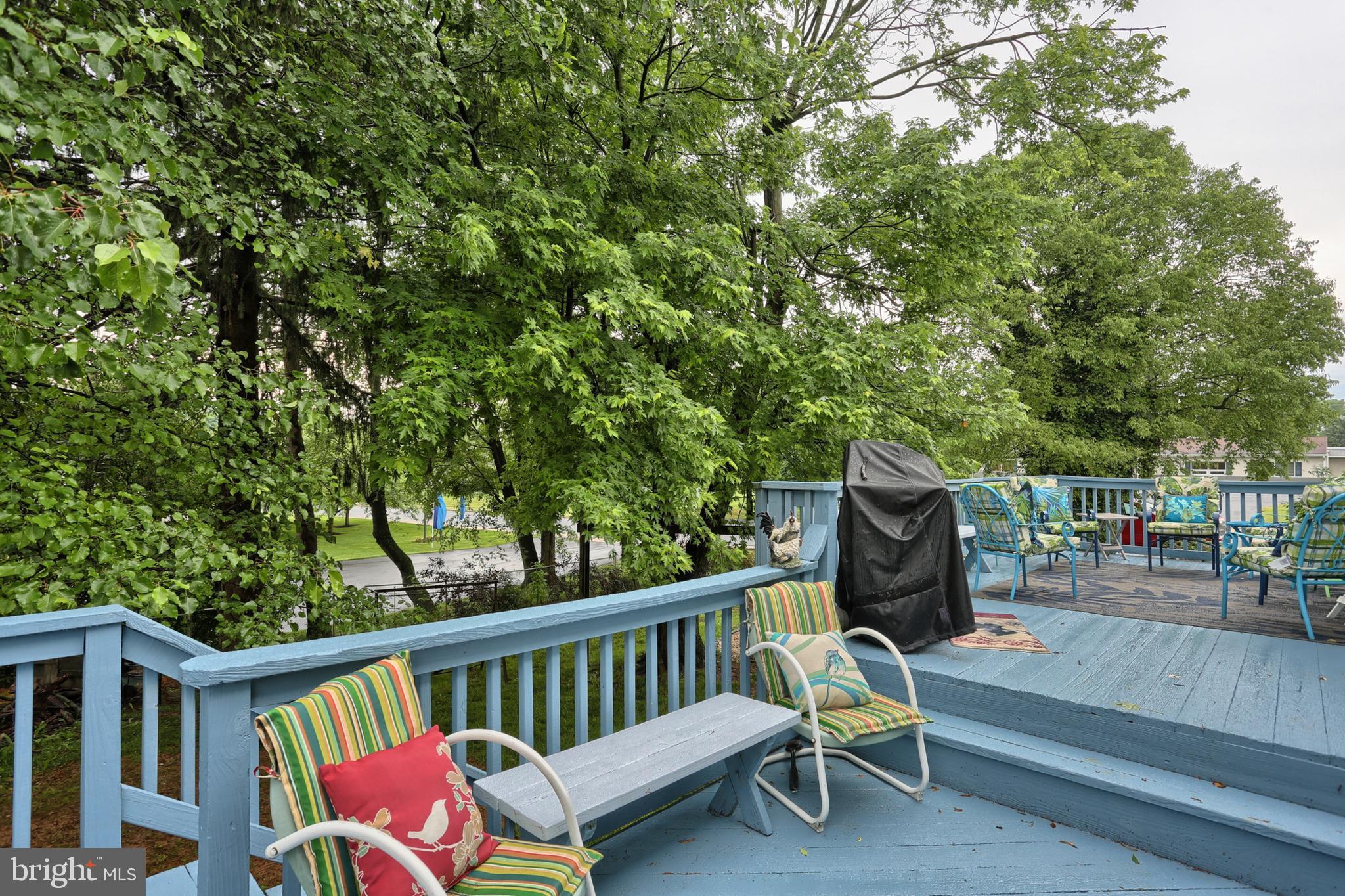 1001 Quentin Road Lebanon, PA 17042 - Photo 31 of 34 Two tiered deck (view 3)