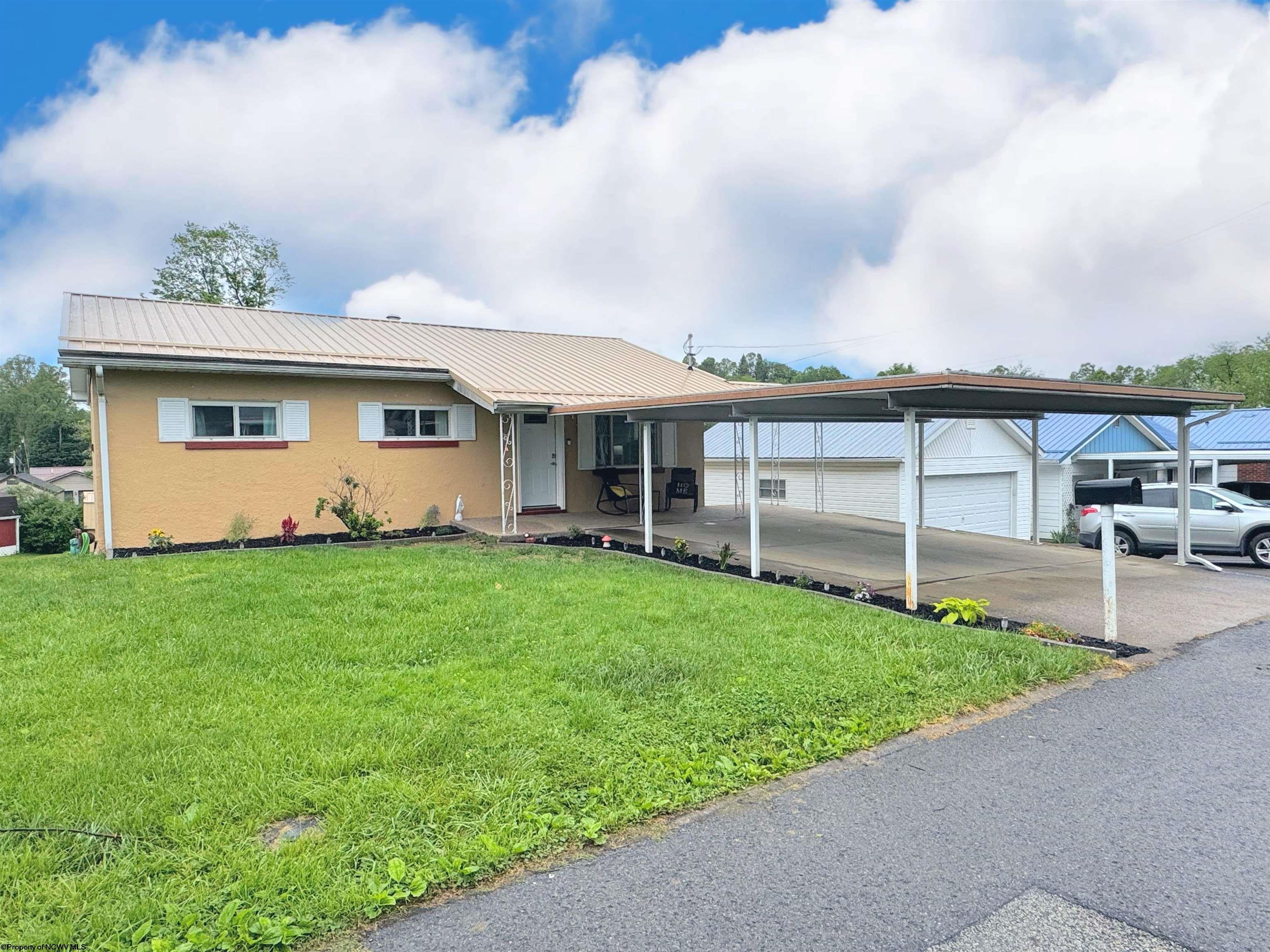 1601 Green Gables Road Fairmont, WV 26554 - Photo 1 of 22 Gallery Image 1