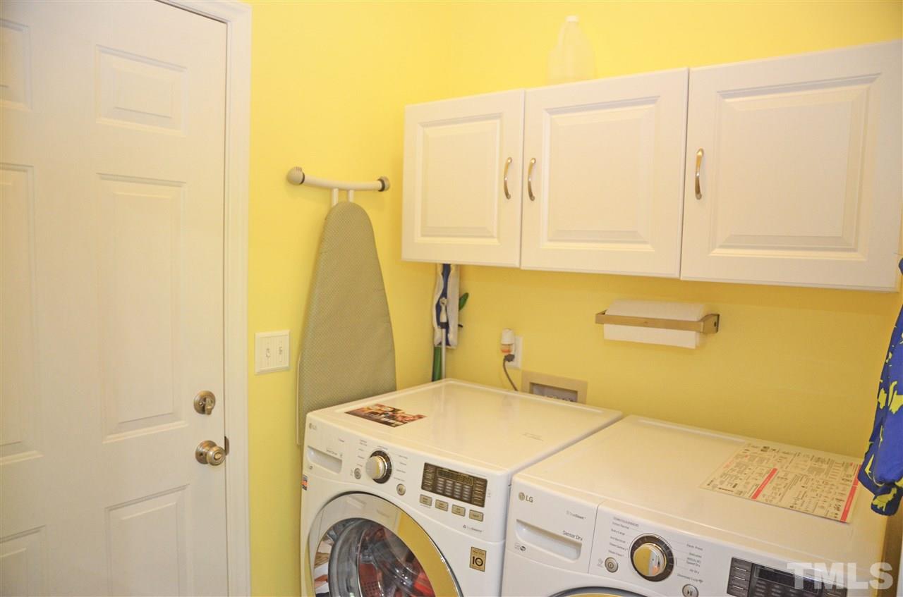 7929 Strawberry Meadows Street Raleigh, NC 27613 - Photo 11 of 23