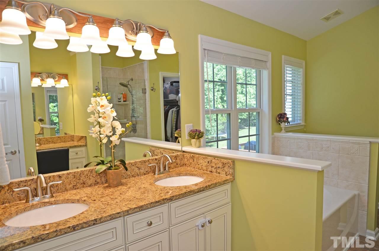 7929 Strawberry Meadows Street Raleigh, NC 27613 - Photo 17 of 23