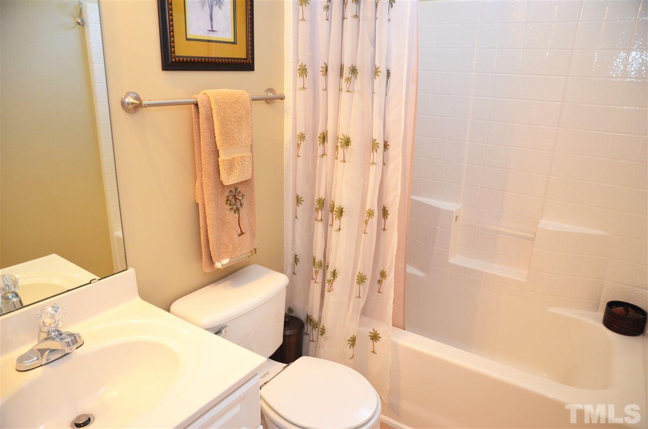 7929 Strawberry Meadows Street Raleigh, NC 27613 - Photo 21 of 23