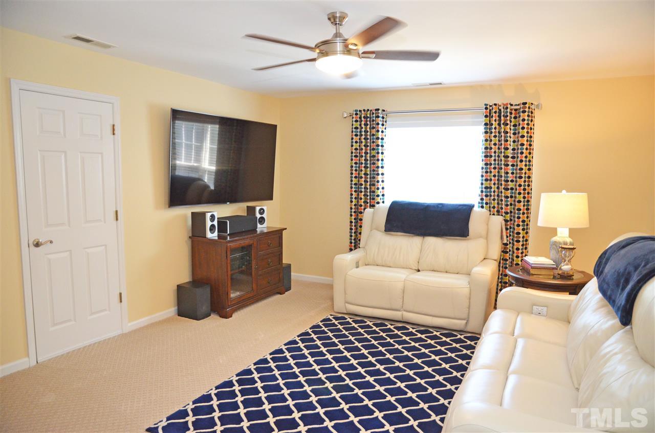 7929 Strawberry Meadows Street Raleigh, NC 27613 - Photo 22 of 23