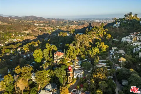 $1,799,999 | 7223 Sycamore Trail, Los Angeles, CA 90068