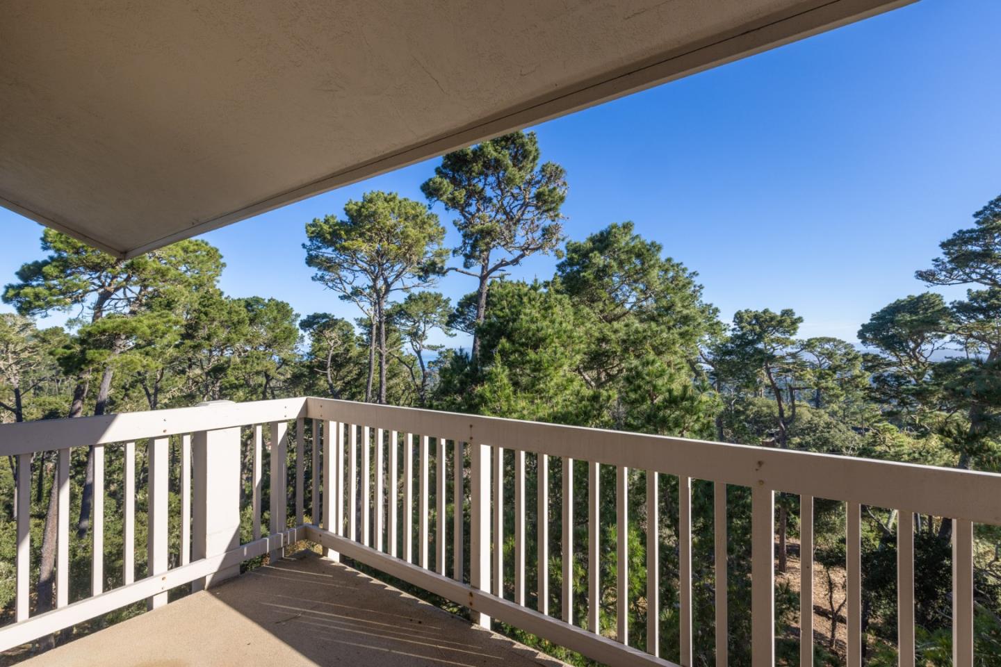 38 Shepherds Knoll Road Monterey, CA 93940 - Photo 8 of 22 a balcony with outdoor space
