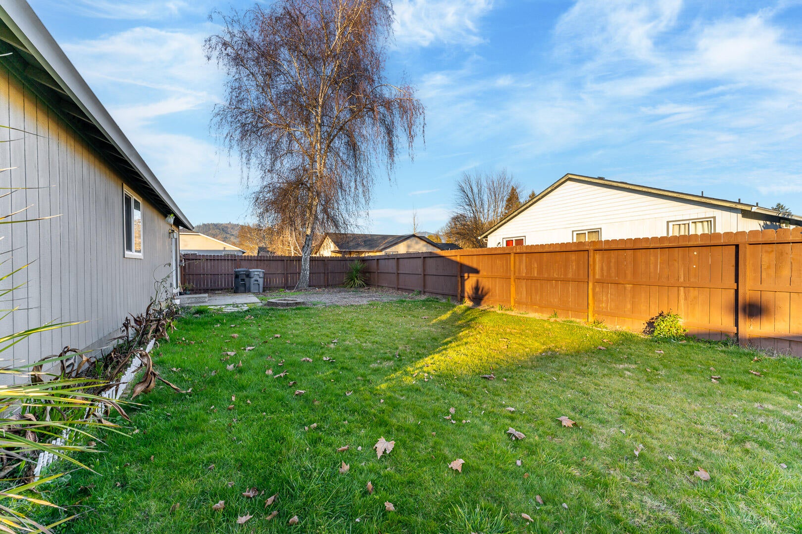 760 Tami Road Grants Pass, OR 97526 - Photo 15 of 31 EXT (9 of 11)