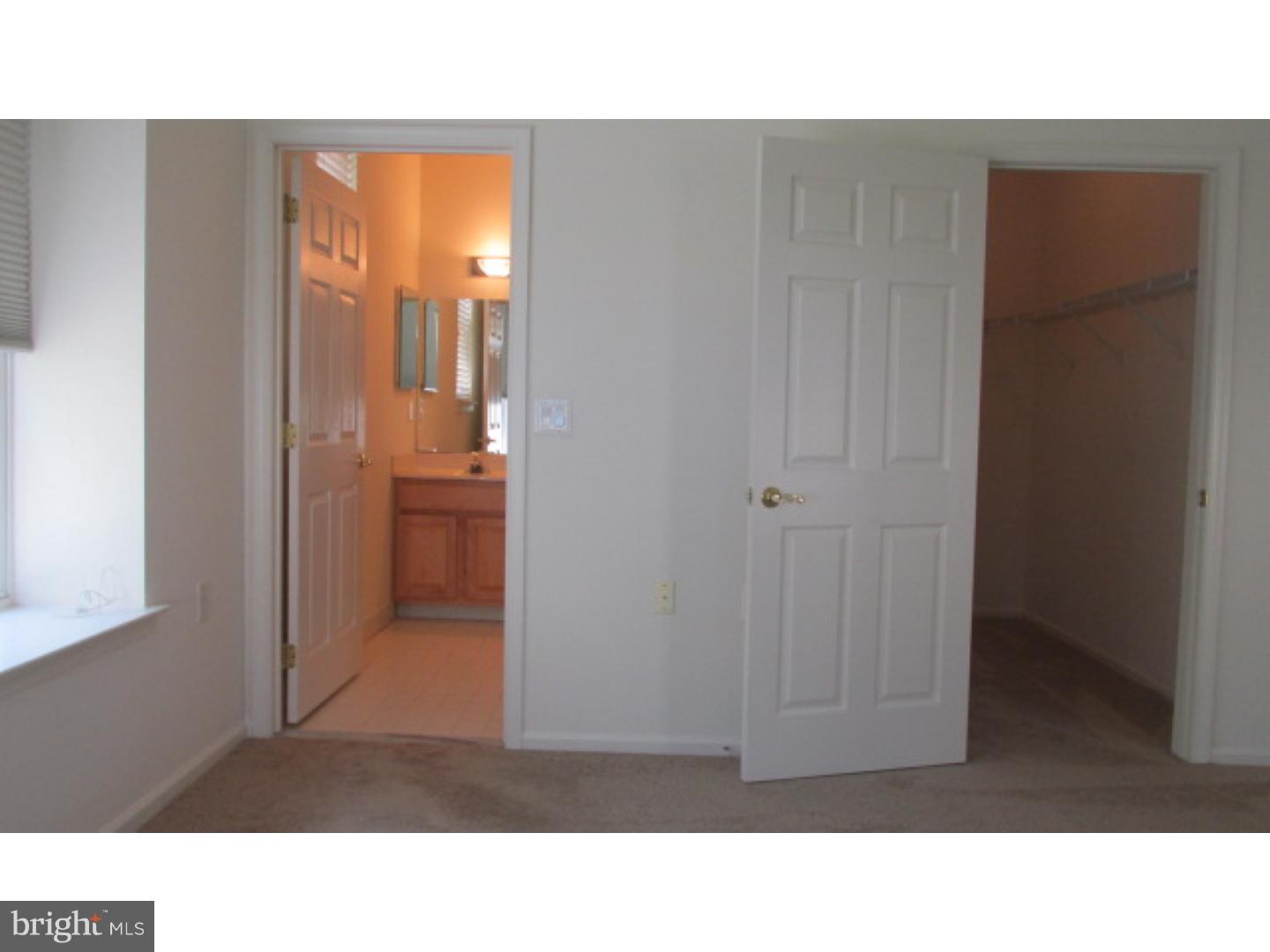 81 Mayfair Road Southampton, NJ 08088 - Photo 18 of 24 Walk-in Closet