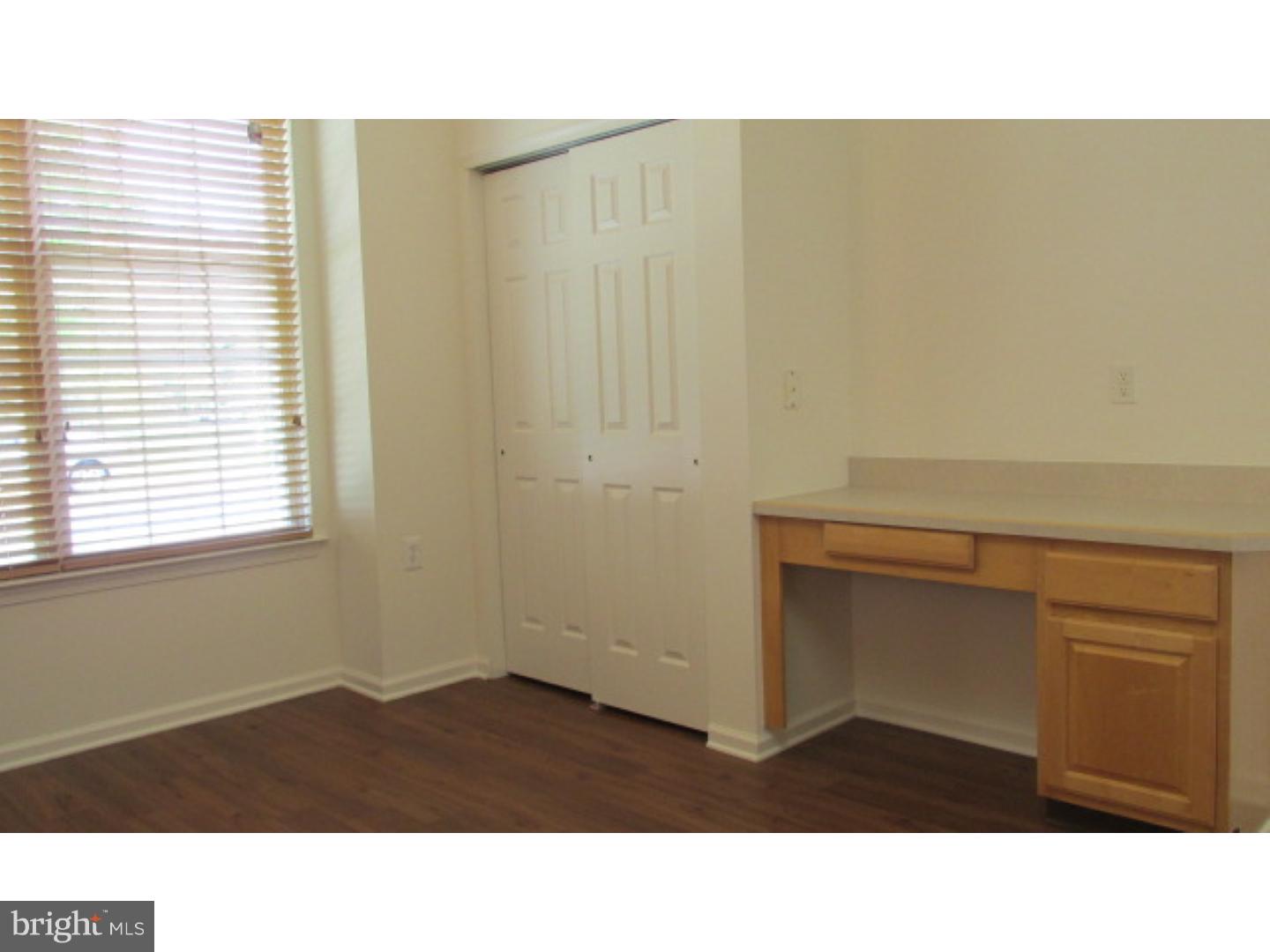81 Mayfair Road Southampton, NJ 08088 - Photo 6 of 24 Kitchen