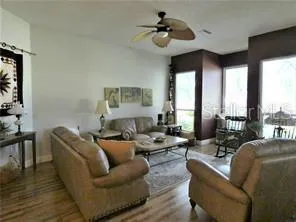 $2,400 | 4062 Westbourne Circle, Sarasota, FL 34238