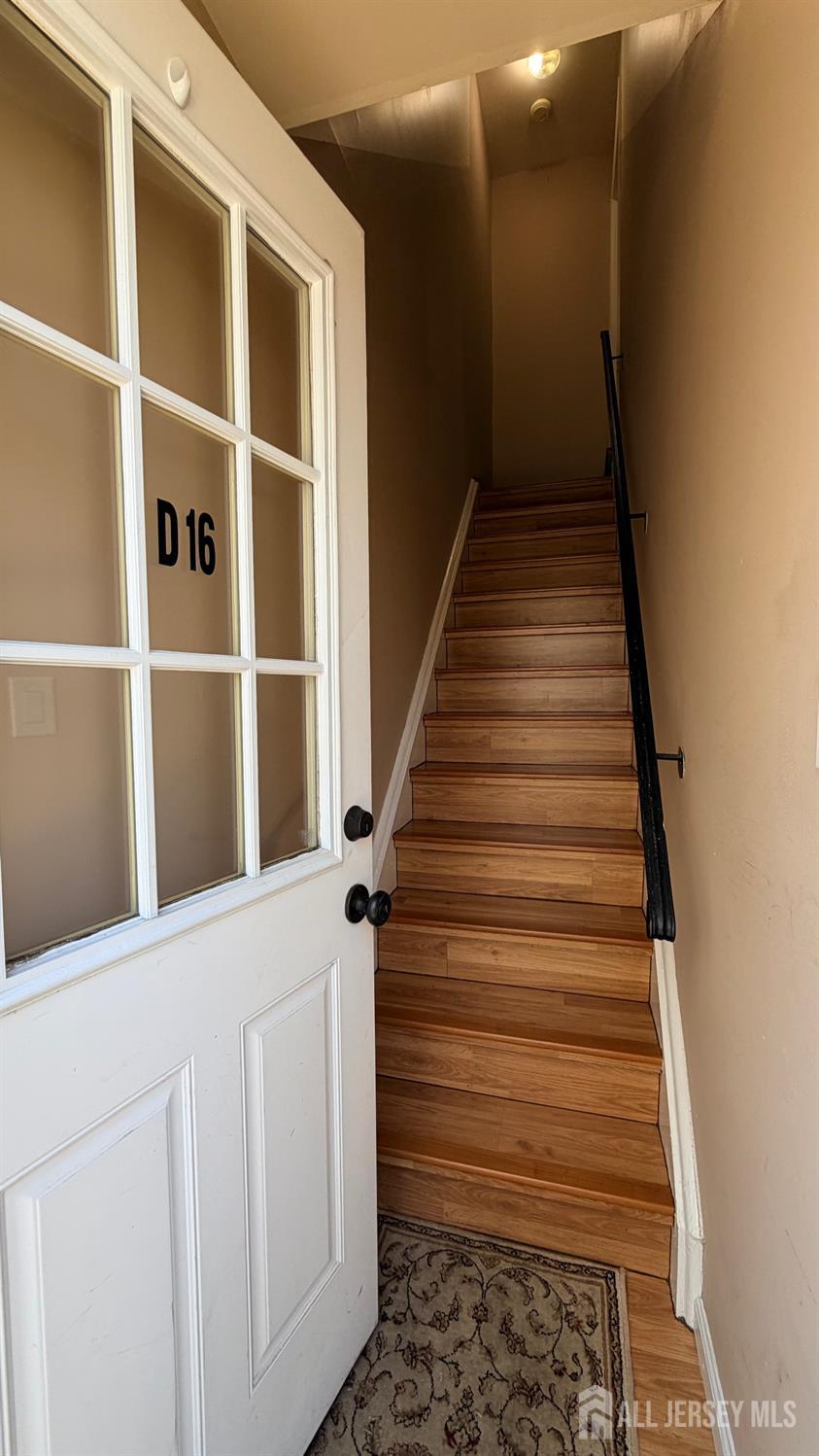 363 Cranbury Road, Unit D16 East Brunswick, NJ 08816 - Photo 31 of 32