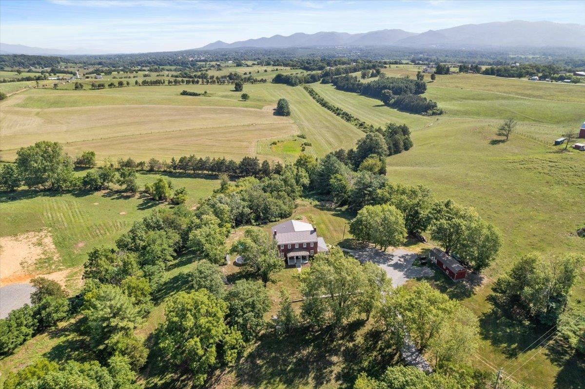 6704 Dovel Road Elkton, VA 22827 - Photo 17 of 61 Gallery Image 17