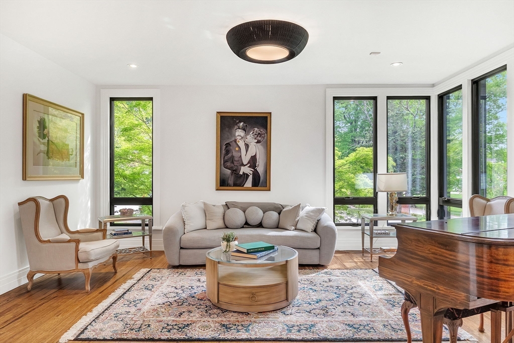 99 Littlefield Road Newton, MA 02459 - Photo 6 of 42