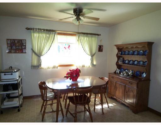 4411 Ivanhoe Road Sharpsville, PA 16150 - Photo 3 of 8 Dining Room.