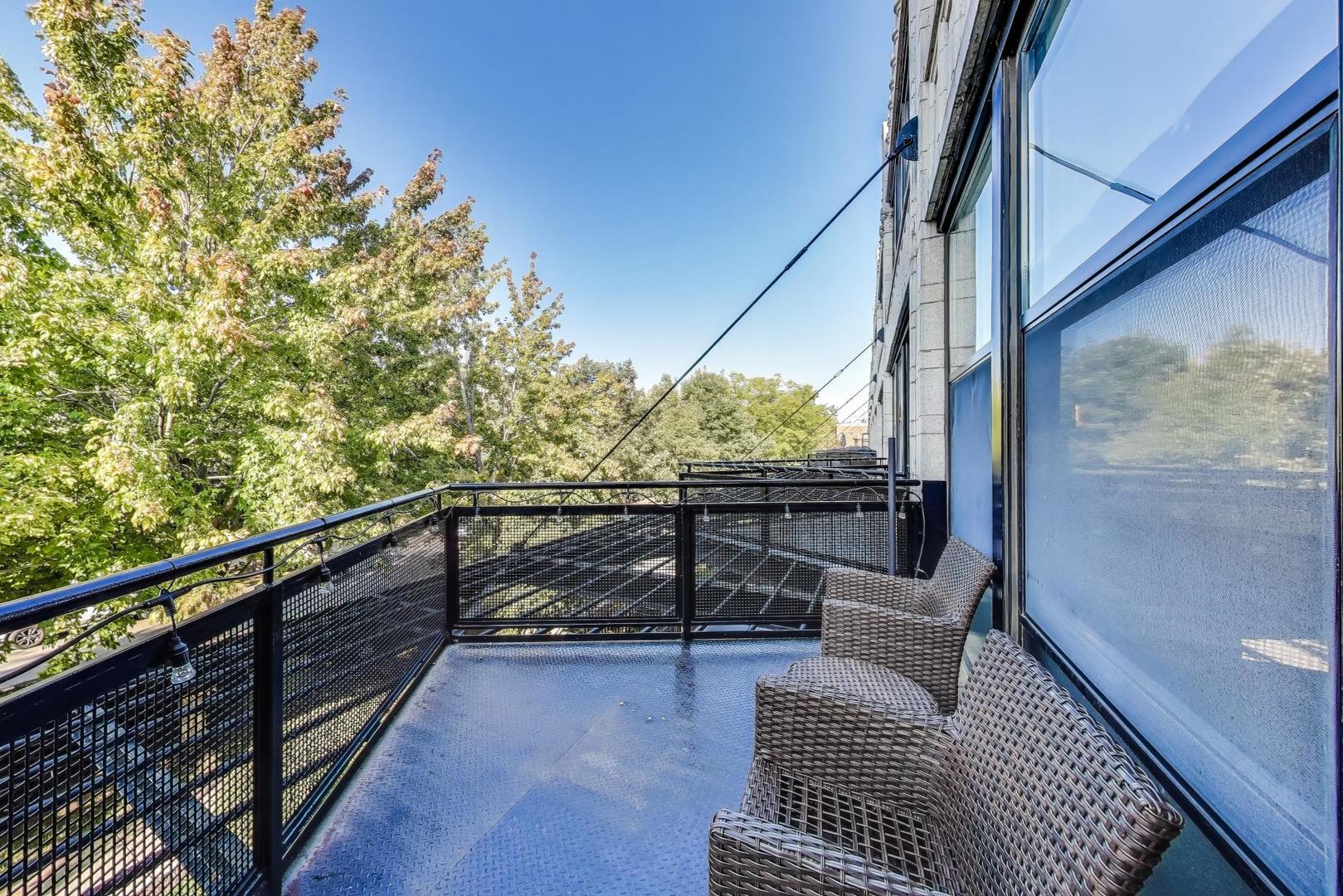 1001 West 15th Street, Unit 241 Chicago, IL 60608 - Photo 19 of 41 a view of balcony with furniture