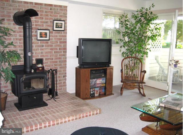 2223 Wicomico Road Essex, MD 21221 - Photo 19 of 30 Family Room