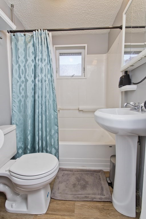 96 Labelle Street West Springfield, MA 01089 - Photo 18 of 35 Gallery Image 18