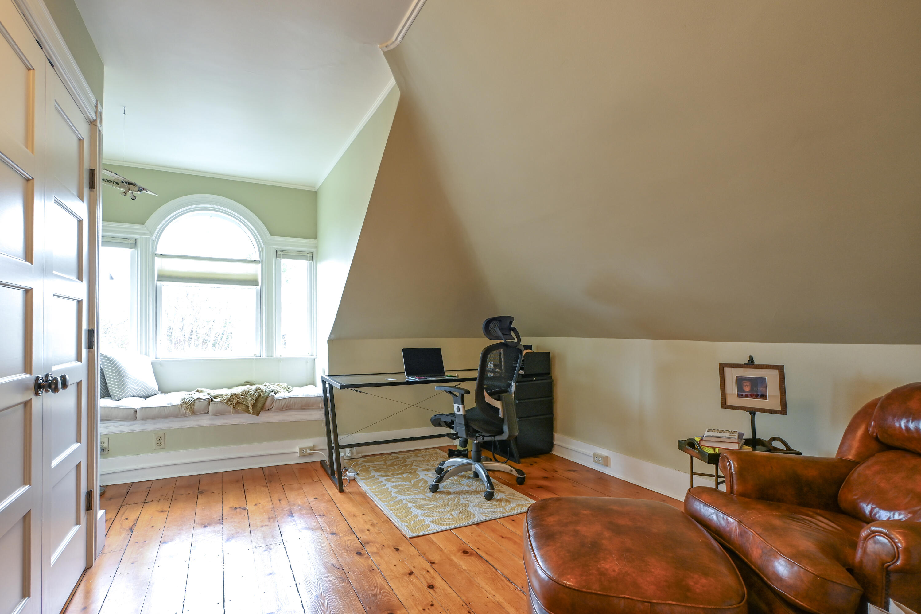 37 Carroll Street Portland, ME 04102 - Photo 57 of 74 Bedroom 3rd Floor