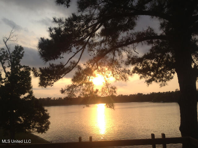 116 East Sunnybrook Road Carriere, MS 39426 - Photo 12 of 27 photo_1