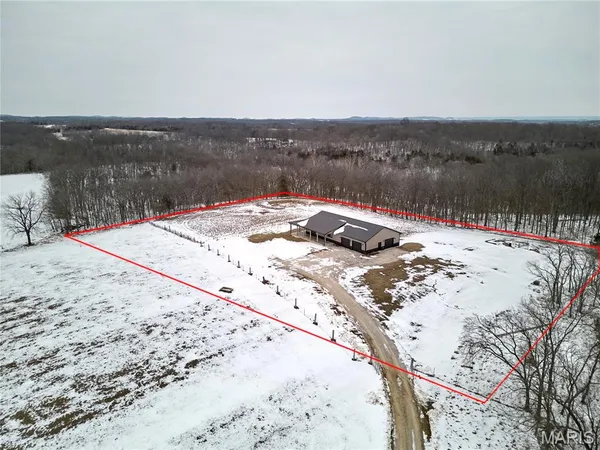 $499,900 | 817 Wilson Road, Elsberry, MO 63343