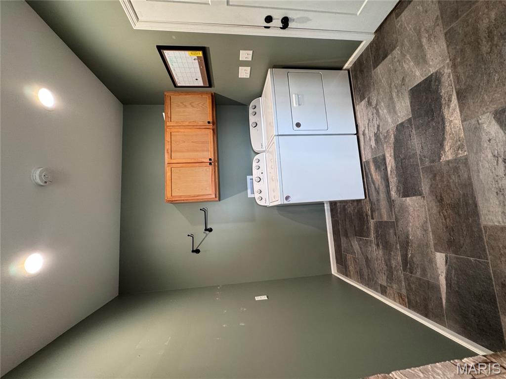 817 Wilson Road Elsberry, MO 63343 - Photo 17 of 41