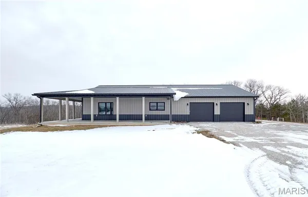 $499,900 | 817 Wilson Road, Elsberry, MO 63343